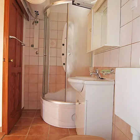 Apartament In 14995 *