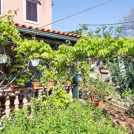 In 14995 Apartament *